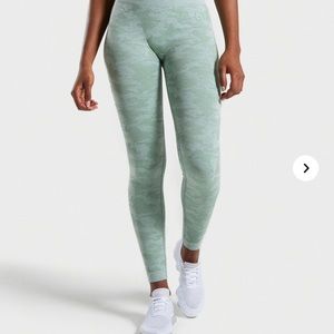 Gymshark camo seamless sage leggings